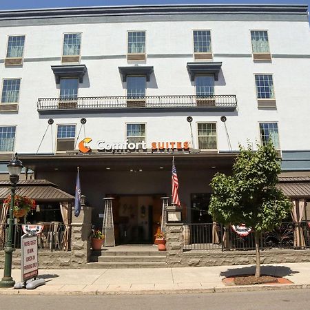 Comfort Suites Downtown Carlisle Bagian luar foto